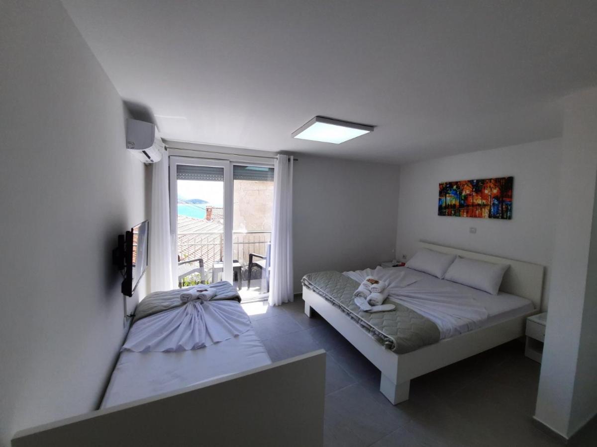 Redex Apartments Ohrid Extérieur photo