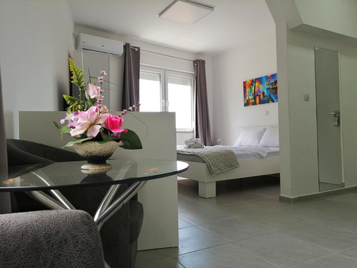 Redex Apartments Ohrid Extérieur photo